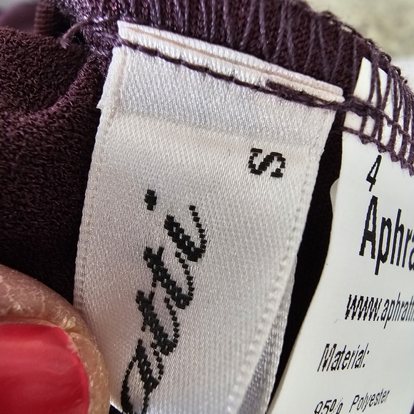 New V-Neck Cascade Backless Ruffle High-Low Gown - Picture 13 of 13